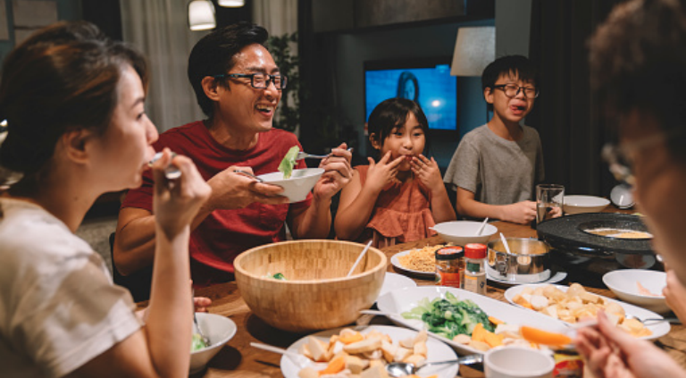 4 Food-Related Things Your Family Can Enjoy Doing At Home | Skip The Flip